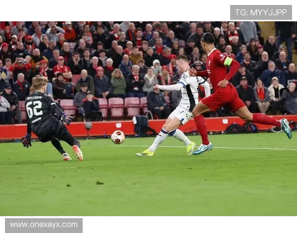 海外联赛最佳进球点评：精彩瞬间回顾