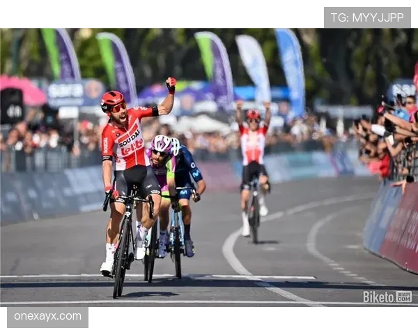 根特战术革新成效显著,球队状态回暖引关注 根特战术革新成效显著,球队状态回暖引关注