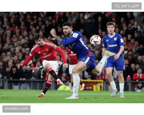 巴黎欧冠短板问题目前仍未缓解,对球队争冠稳定性形成显著制约 巴黎欧冠短板问题目前仍未缓解,对球队争冠稳定性形成显著制约